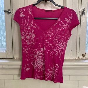 Barbiecore Tahari soft tshirt